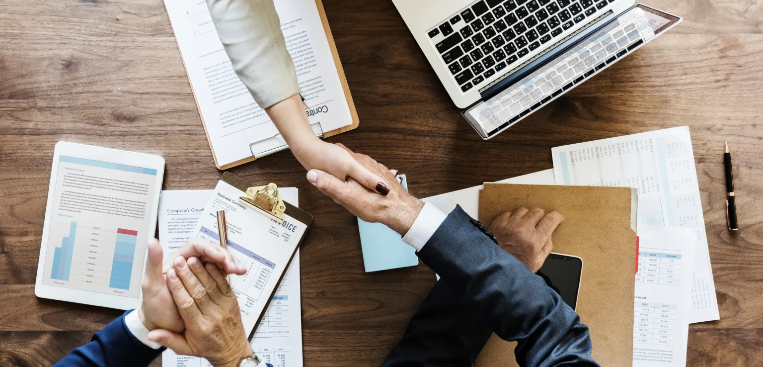 Crédito educativo para emprender un negocio con Coopfuturo